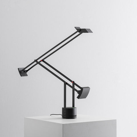 Artemide Tizio | Lámpara de mesa