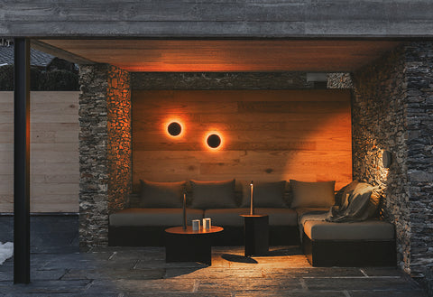 Vibia Dots Outdoor | Aplique de pared y lámpara de suelo para exterior