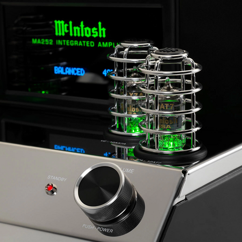 McIntosh MA 252